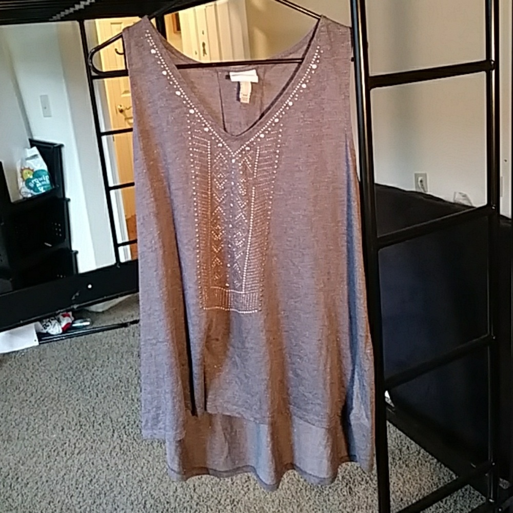 gray tank top with flecks of gold